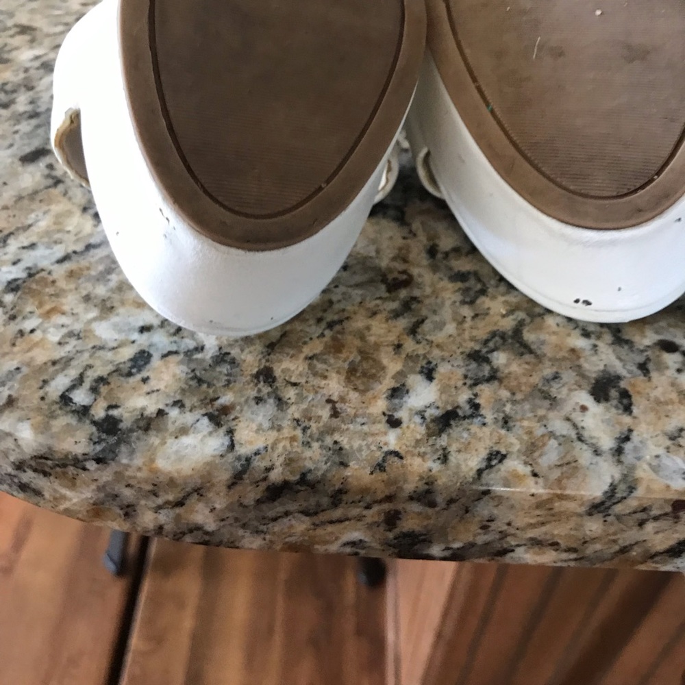 Liz Claiborne shoes - Picture 5 of 7